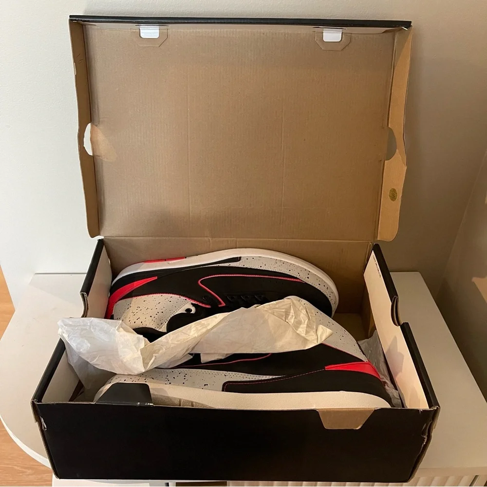 Air Jordan 2 Retro Infrared Sneakers